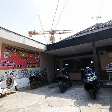 Borneo Hostel Jakarta Exteriör bild