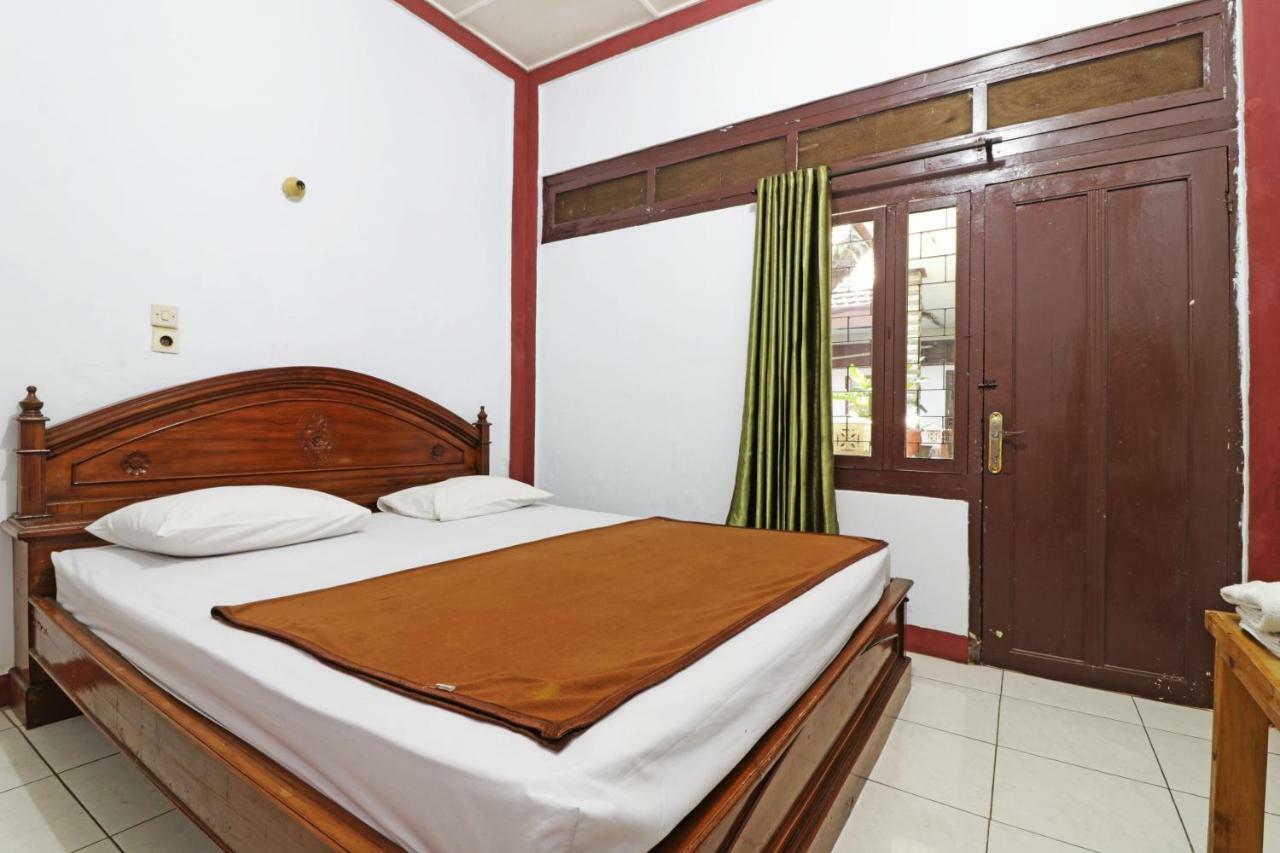 Borneo Hostel Jakarta Exteriör bild