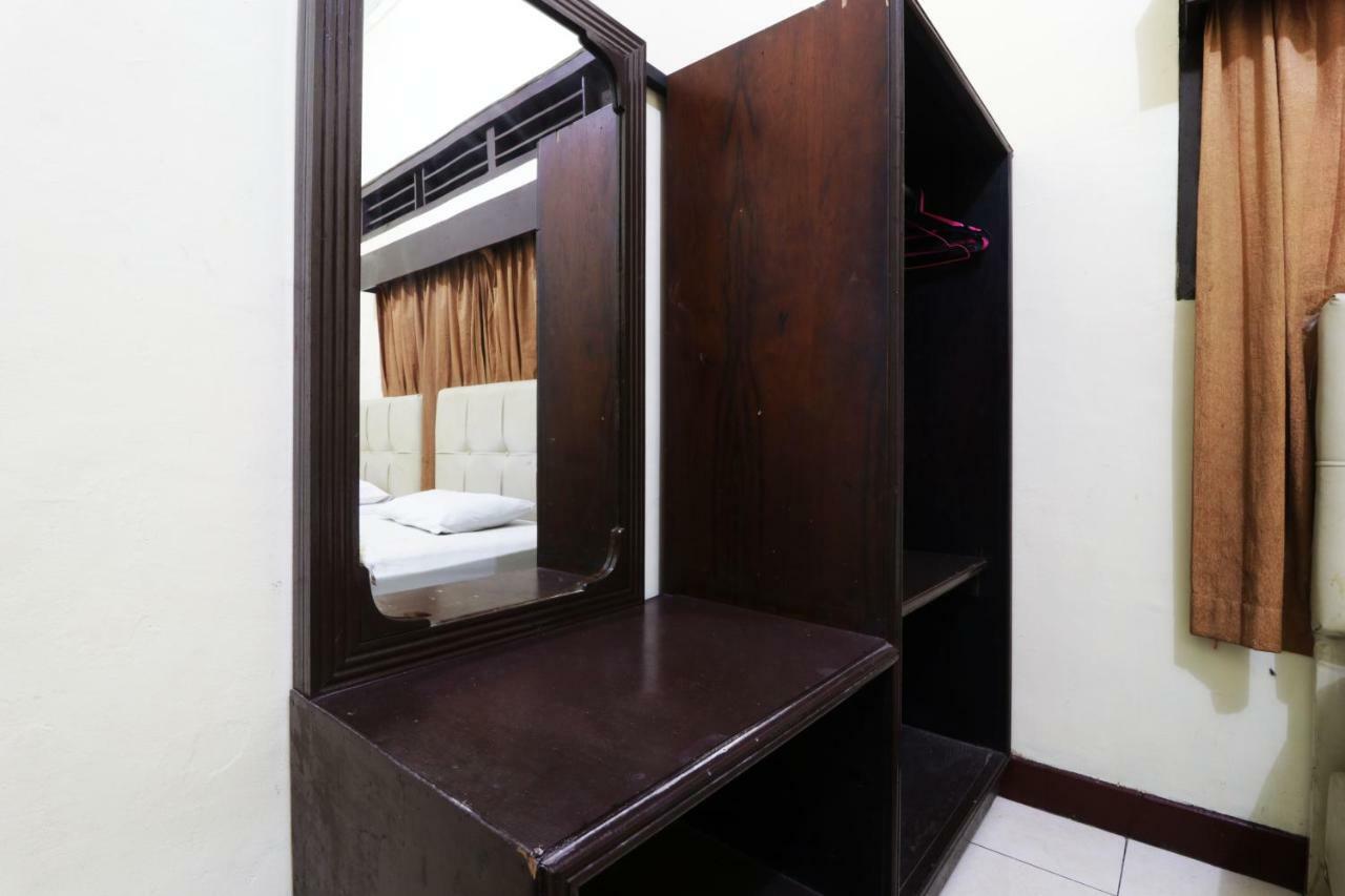 Borneo Hostel Jakarta Exteriör bild